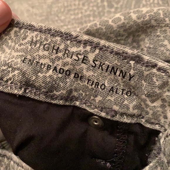 Universal Thread snake print skinny jeans - Picture 8 of 8